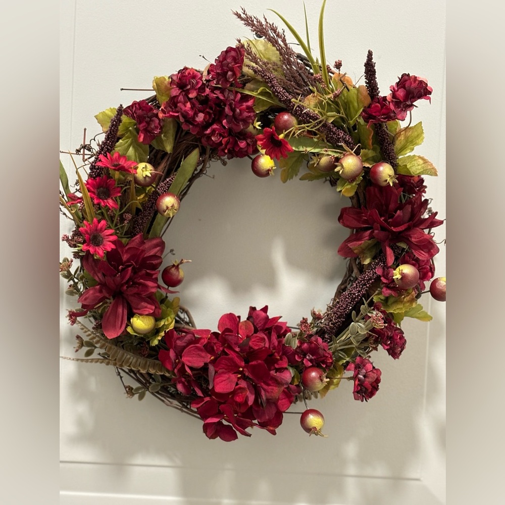 SOLD
Handmade Burgundy Berries Fall Wreath